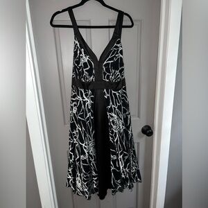 Size 24W Dress in Black and Silver with Lining